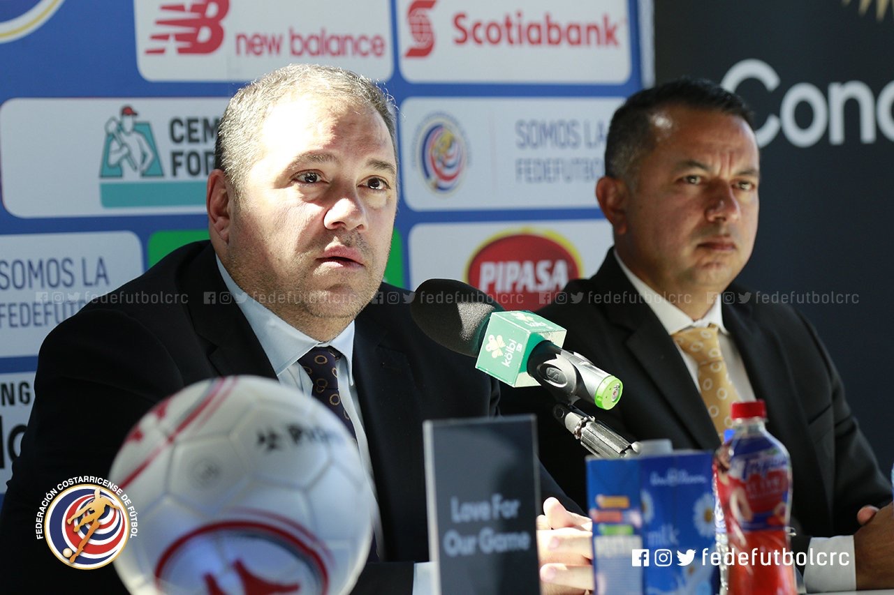 El estanque millonario - img-8901