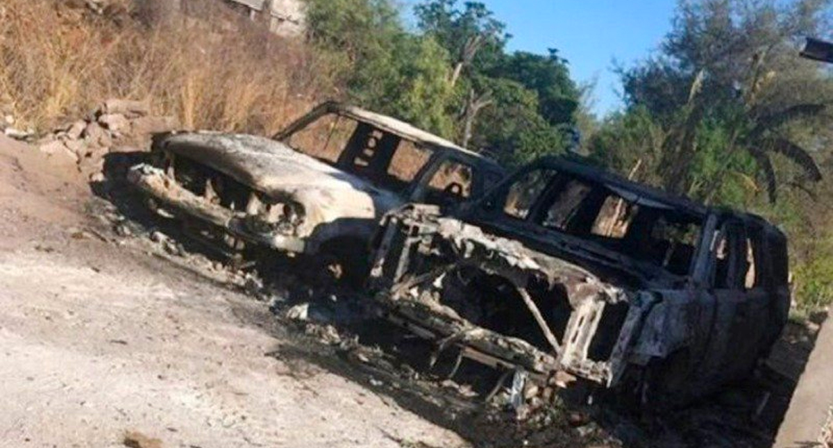 Grupo armado en Sonora dispara contra viviendas y quema seis vehículos - incendio-de-autos