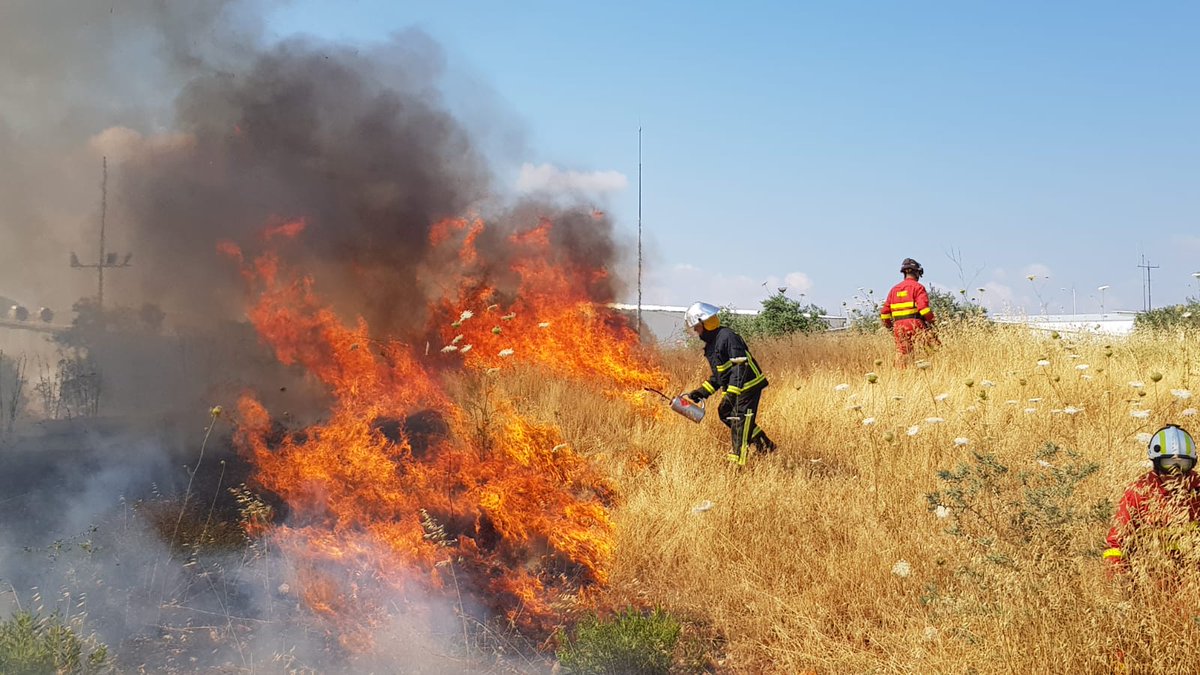 Incendio forestal asola el noreste de España - incendio-descontrolado-espana