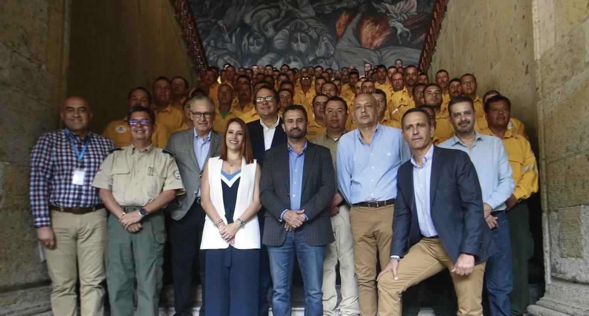 Bomberos de Jalisco apoyarán en incendios forestales de Canadá