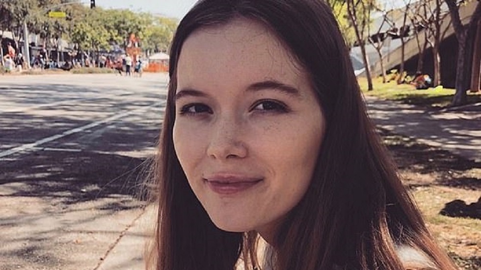 Joven de 21 años muere en ataque de tres tiburones