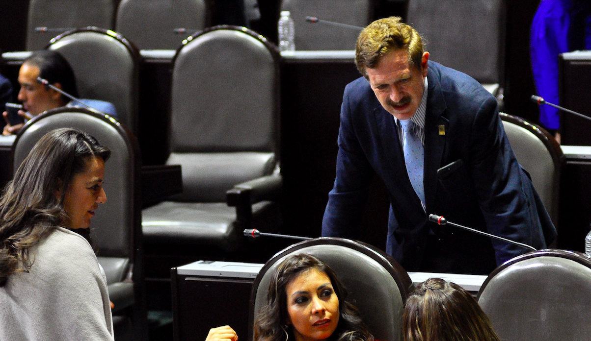 México no puede ofrecer lo que no puede garantizar a sus propios ciudadanos: PAN