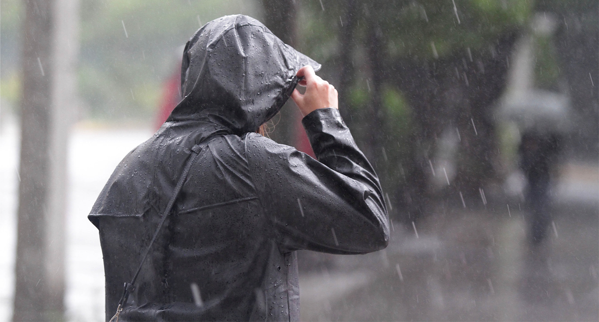 Prevén desde chubascos hasta lluvias muy fuertes en la mitad del país