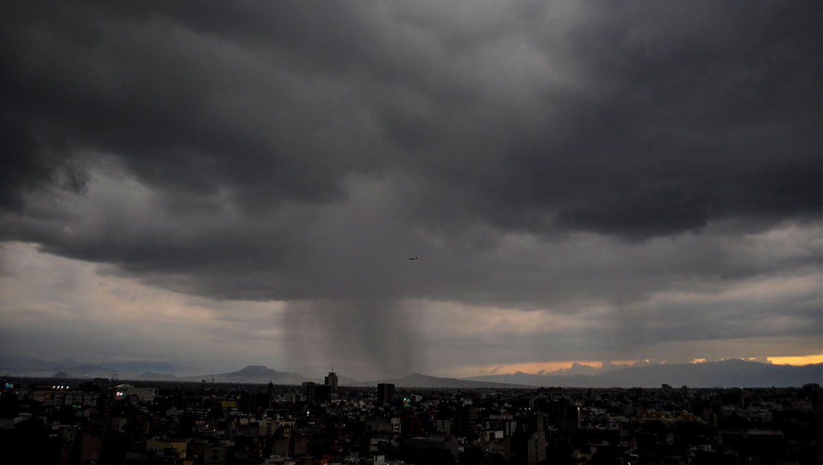 Continúan lluvias y altas temperaturas en la mayor parte del país