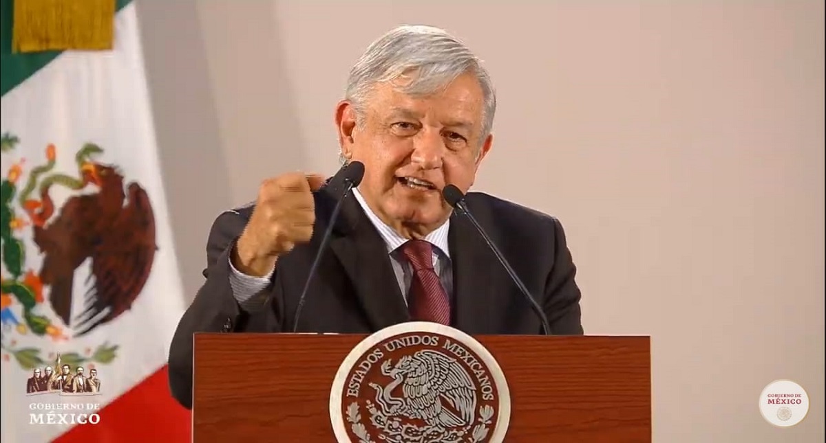 Lo puedo gritar, va a haber justicia: AMLO a familiares de desaparecidos
