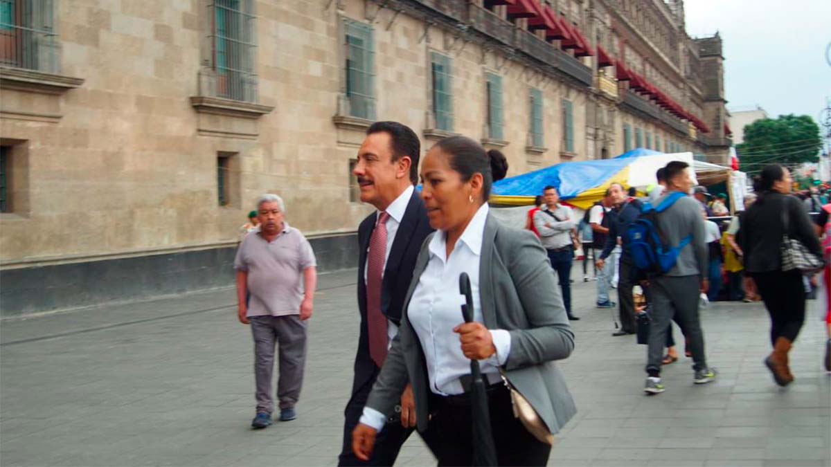 López Obrador se reúne con gobernadores del PRI