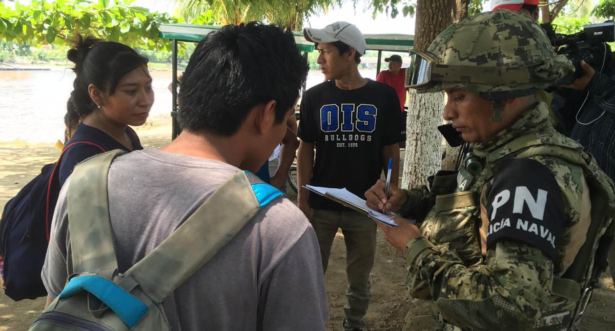 Marina arriba al Río Suchiate para contener a migrantes