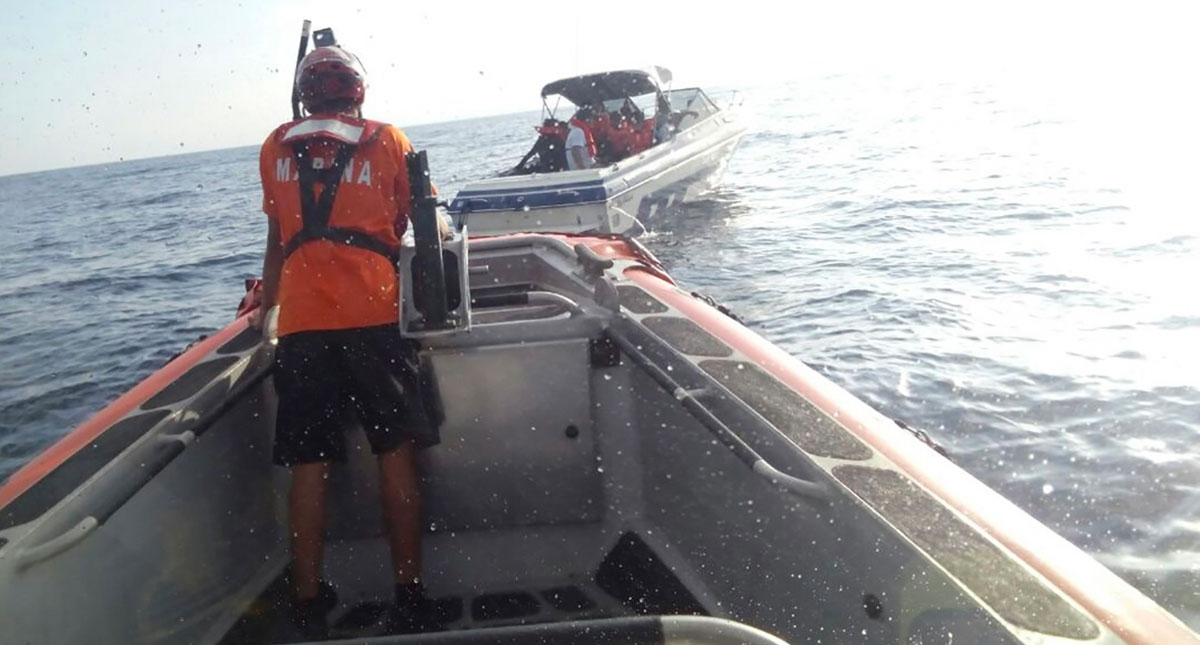 Semar rescata embarcación con nueve tripulantes abordo en Ensenada