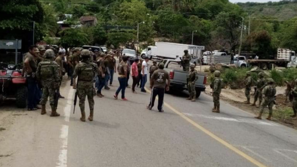 Liberan a marinos que estaban retenidos en Guerrero
