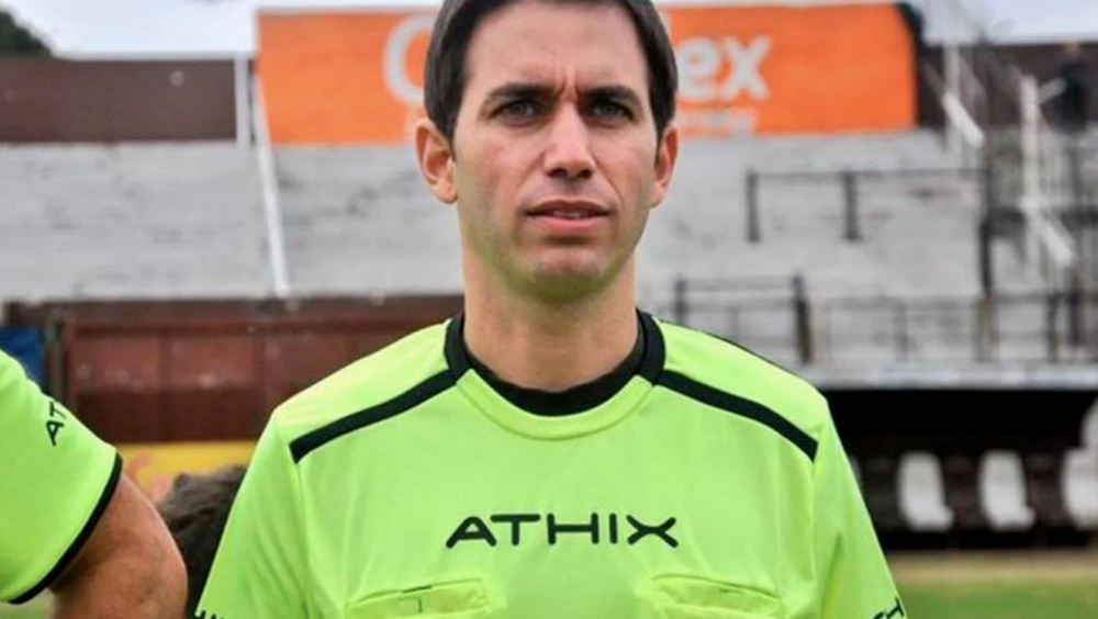 Detienen por segunda vez a exárbitro argentino por intento de abuso Detienen por segunda vez a exárbitro argentino por intento de abuso