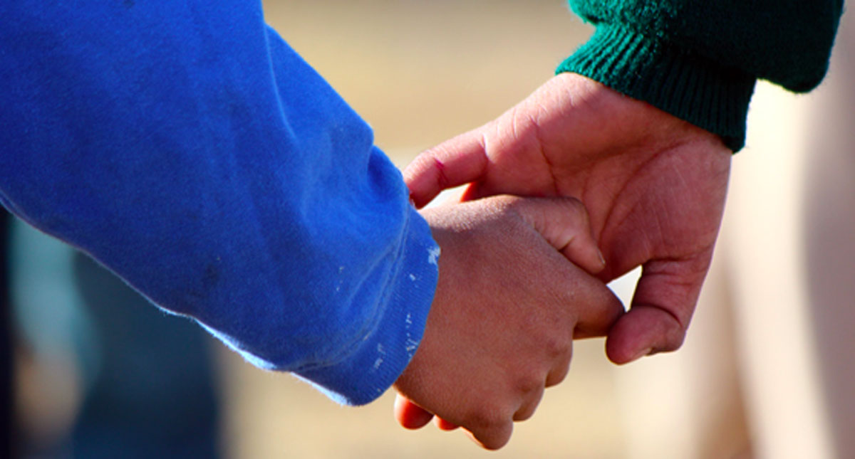 Un millón de niños pierden a su madre cada año a causa del cáncer