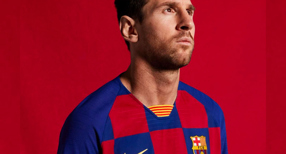 Barcelona presenta su nueva camiseta a cuadros