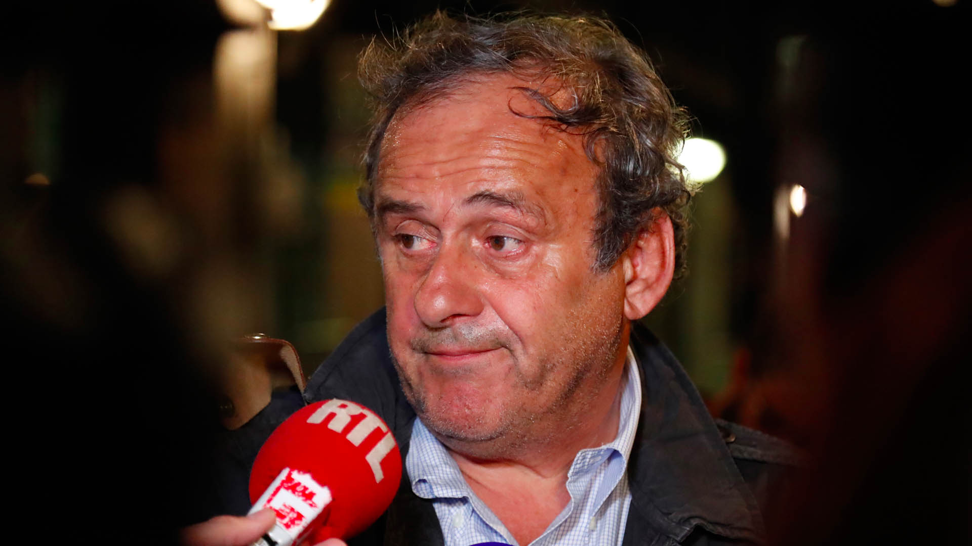 Platini en libertad tras interrogatorio por Qatar 2022
