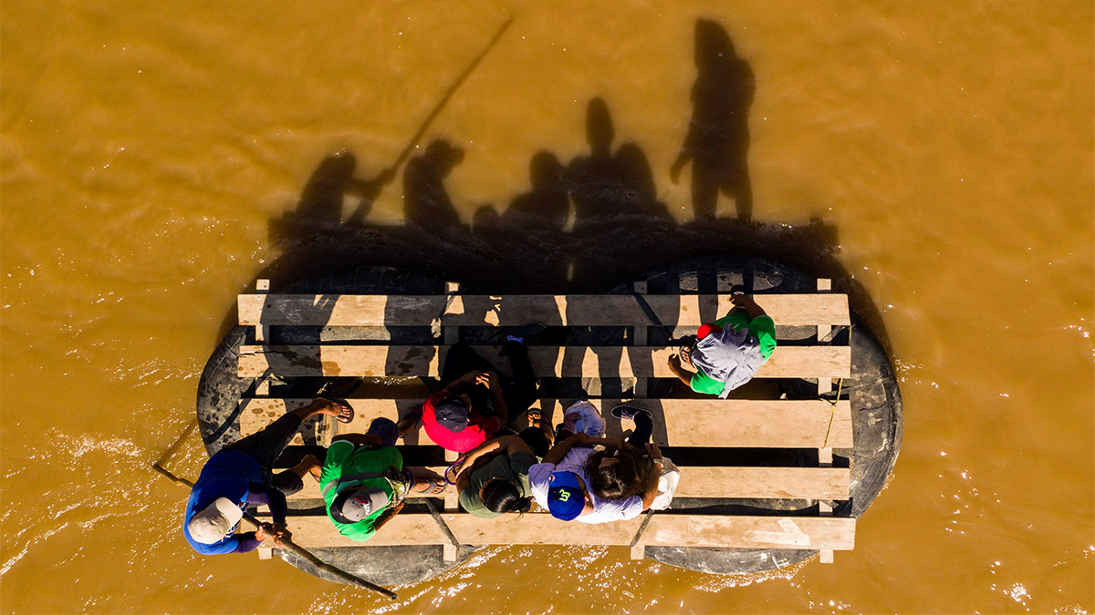 Historias de migrantes centroamericanos en la frontera con Guatemala