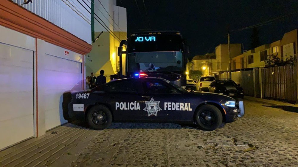 Aseguran a 91 migrantes en Querétaro