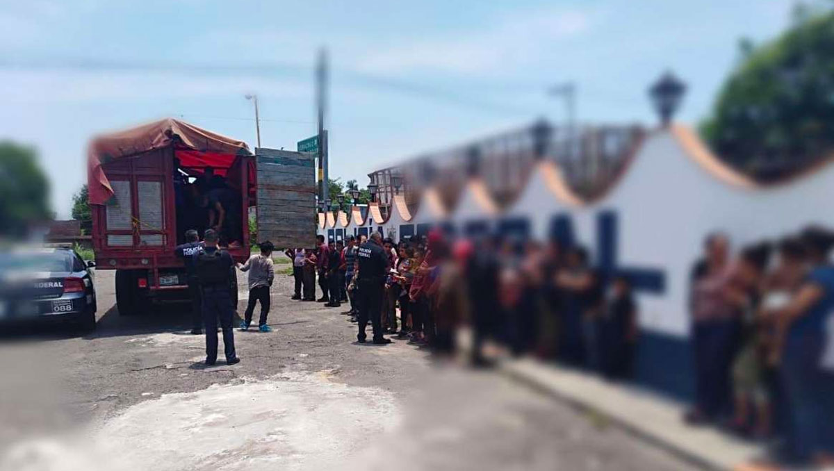 Aseguran a 101 migrantes en Veracruz