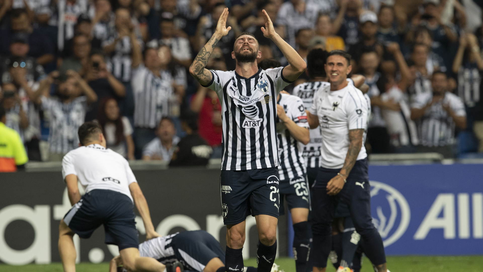 “Tuve cáncer pero está curado”: Layún