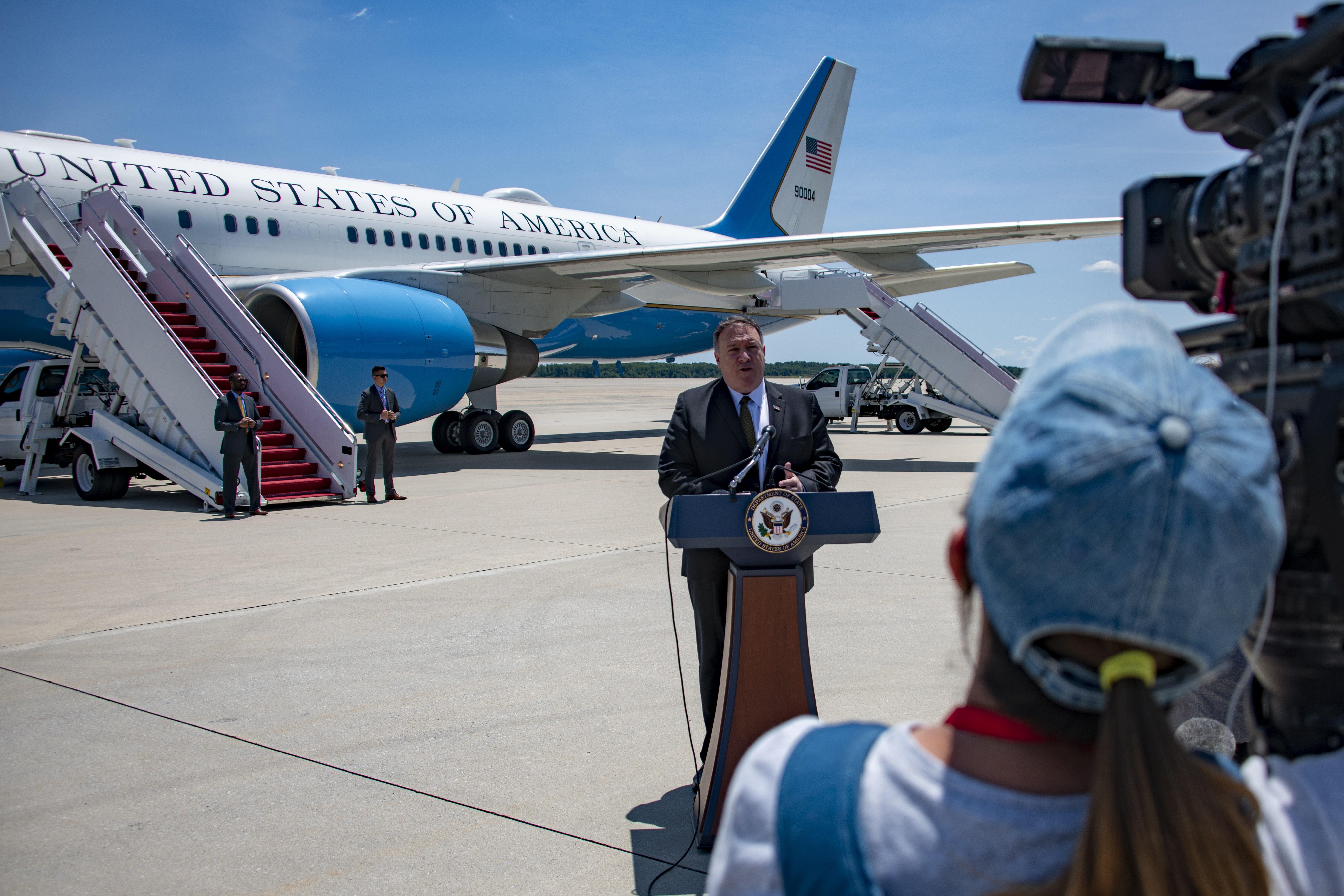 Pompeo anuncia viaje a Arabia Saudita y Emiratos por crisis con Irán