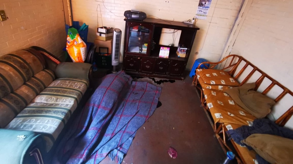 Asesinan a mujer conserje dentro de primaria en la GAM