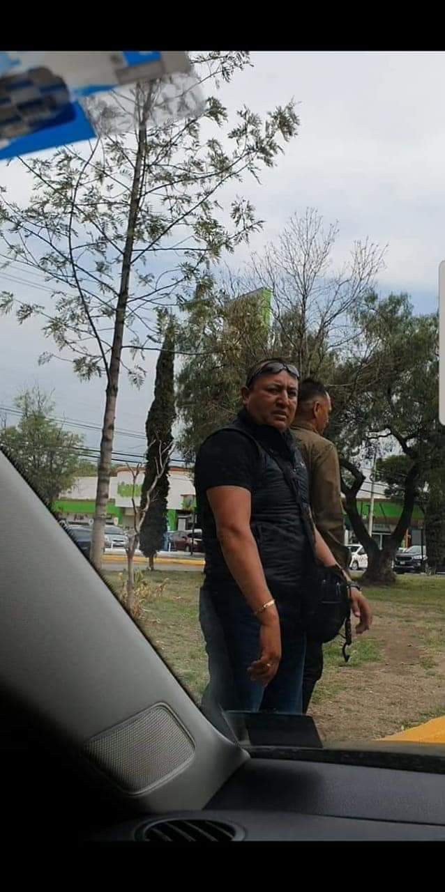 Fiscalía de Edomex cesa a agente que intentó detener a conductor en Naucalpan - nau1