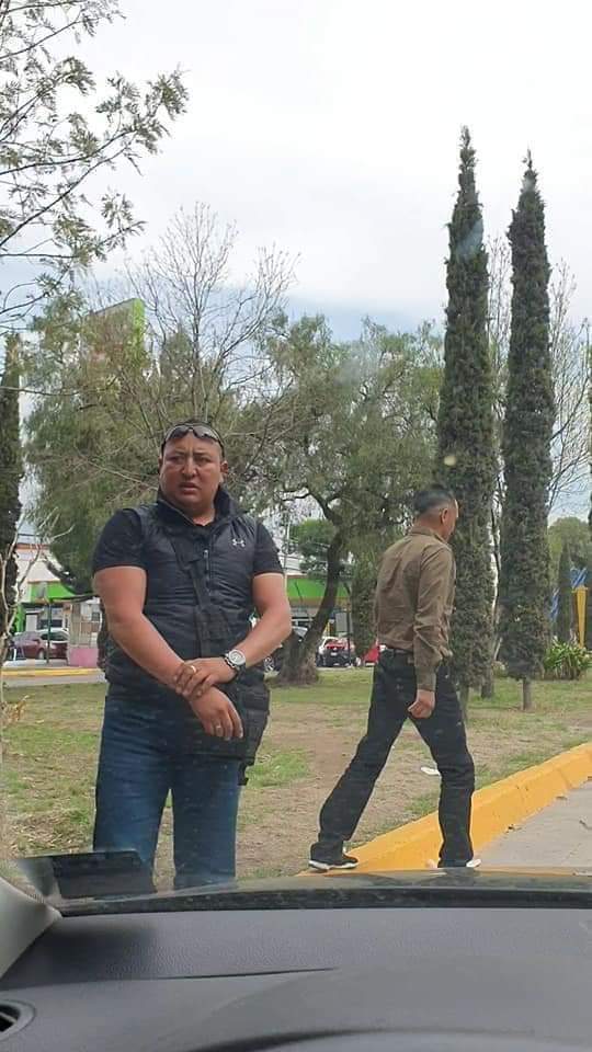 Fiscalía de Edomex cesa a agente que intentó detener a conductor en Naucalpan - nau4