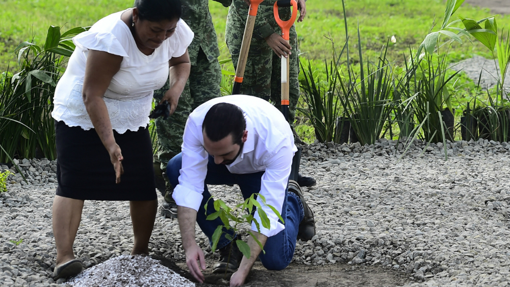 Recursos de México para El Salvador saldrán de fondo aprobado por EPN