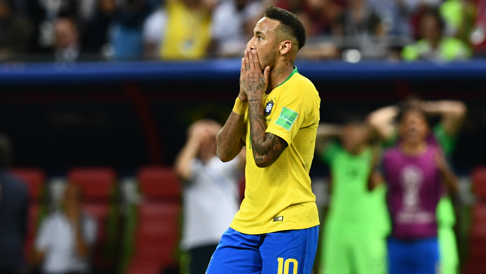 Neymar fue acusado de violar a una mujer en París Neymar fue acusado de violar a una mujer en París