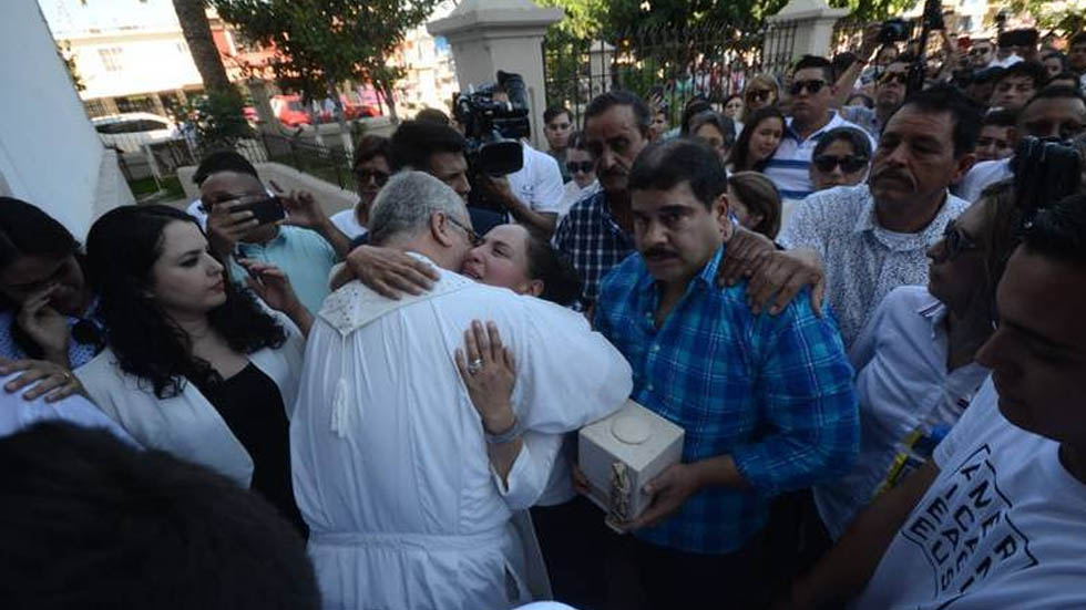 Dan último adiós a Norberto Ronquillo en Meoqui, Chihuahua