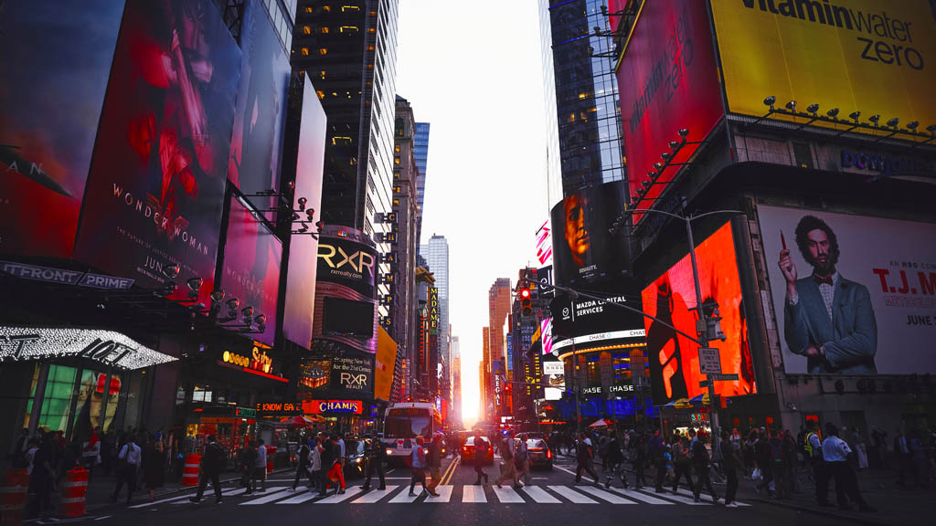 Aprueban ley para que migrantes obtengan licencias de conducir en NY