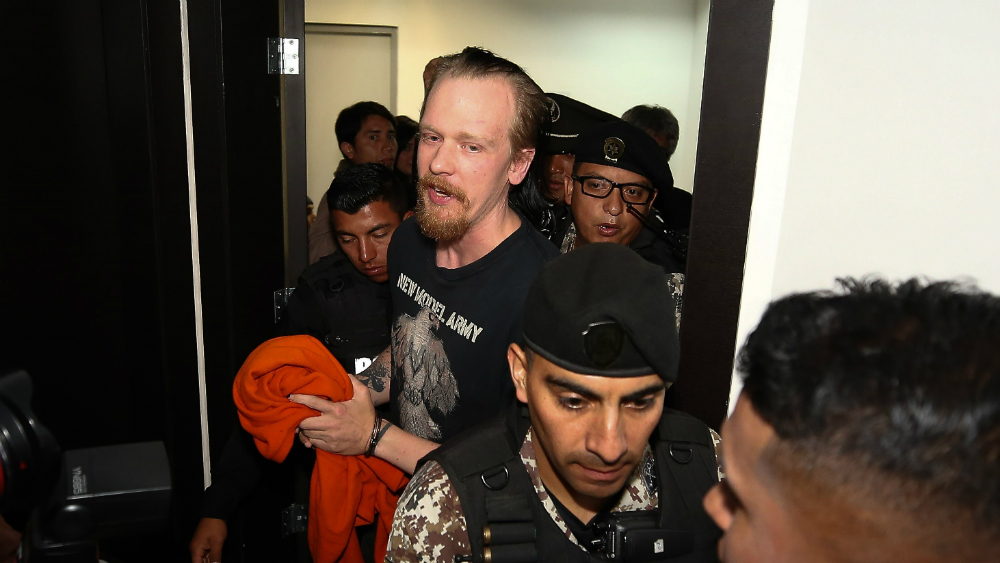Corte en Ecuador deja en libertad a informático vinculado con Assange