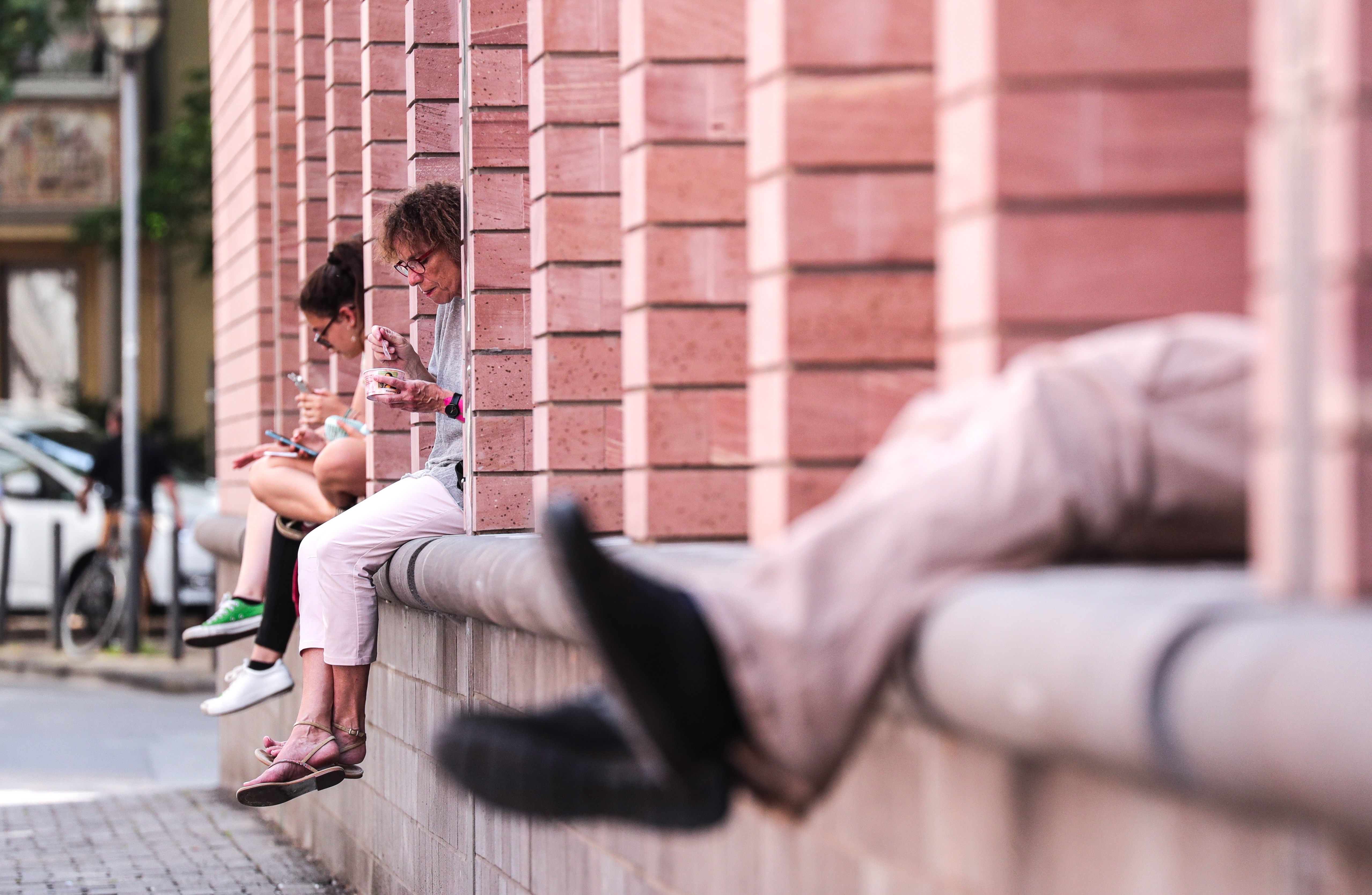 Llega la primera ola de calor del verano a España
