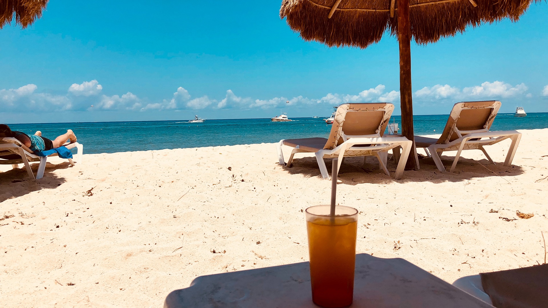 Mexicanos gastarán hasta 20 mil pesos en vacaciones de verano