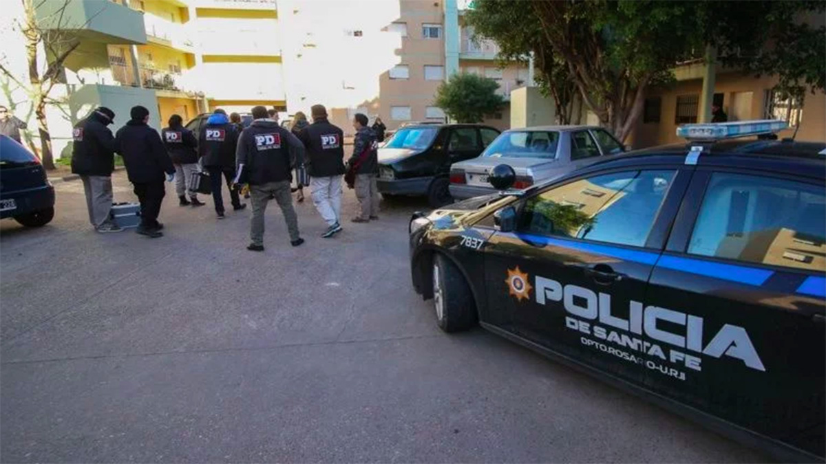 Policía dispara por accidente y mata a su hermano en Argentina Policía dispara por accidente y mata a su hermano en Argentina