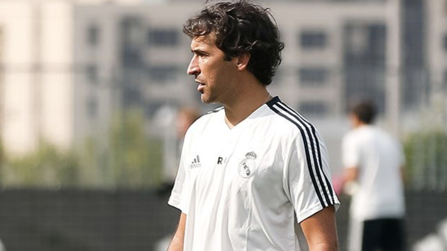 Real Madrid confirmó a Raúl para dirigir al Castilla