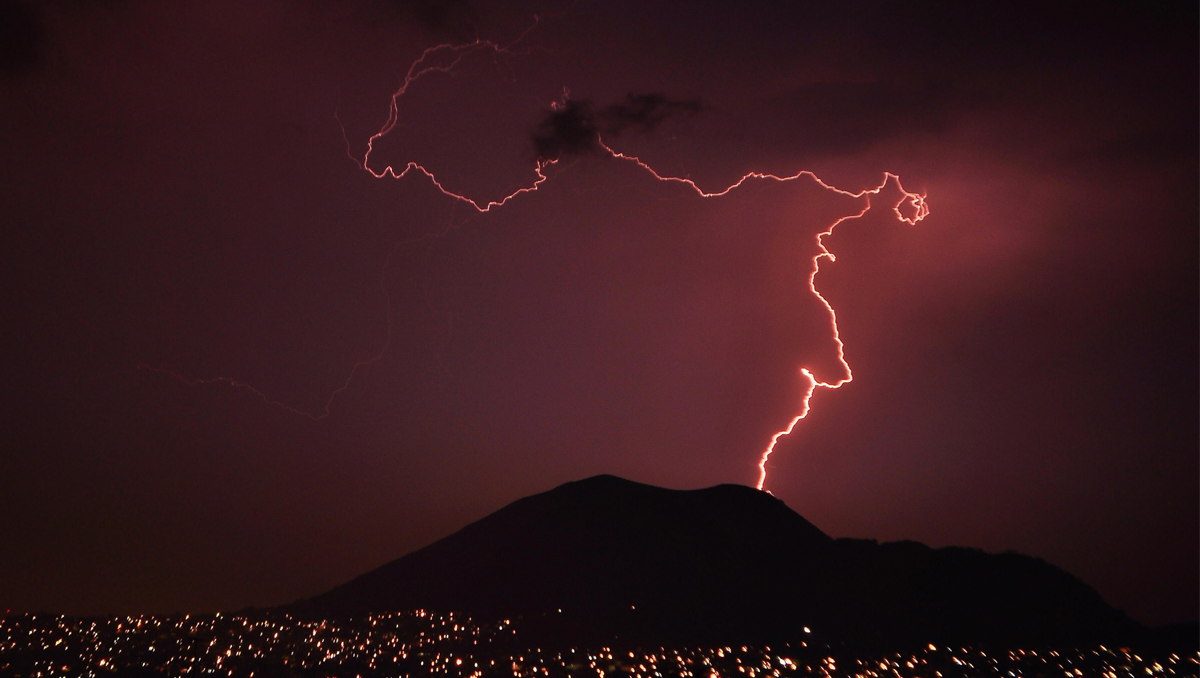 Valle de México registrará cielo nublado, chubascos y tormentas