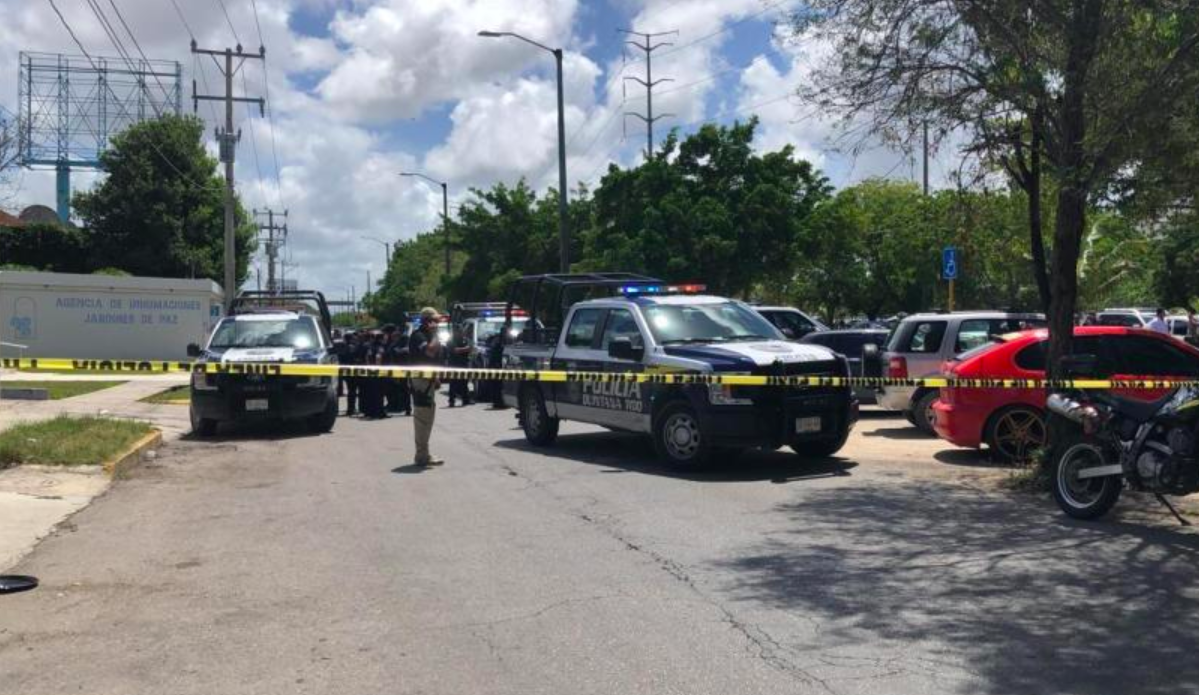 Comando roba boletas electorales en Cancún