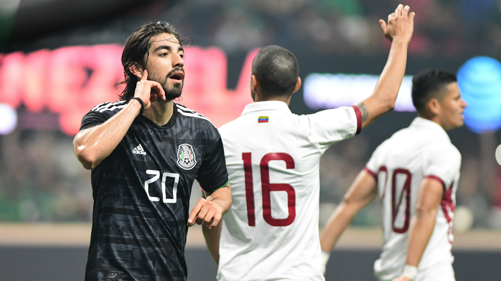Rodolfo Pizarro representará a México en Mundial virtual de FIFA