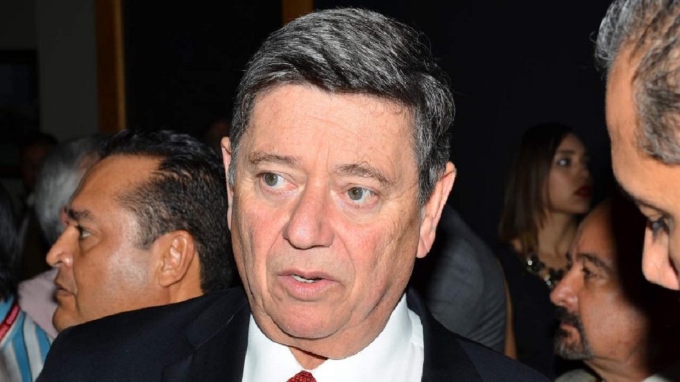Exgobernador de Coahuila renuncia al PRI