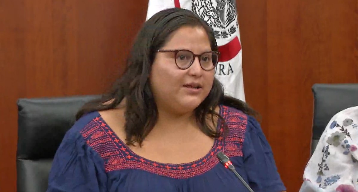 ‘Libro bomba’ fue enviado a senadora con ‘nota amable’