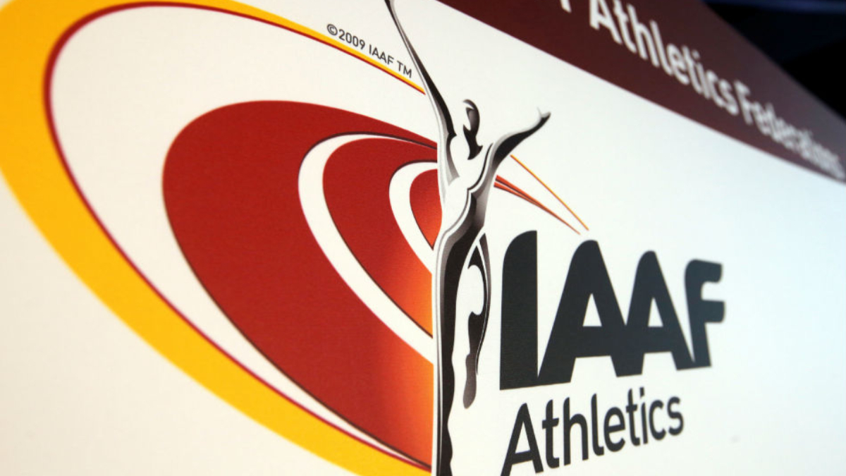 Federación Internacional de Atletismo mantiene suspensión a Rusia