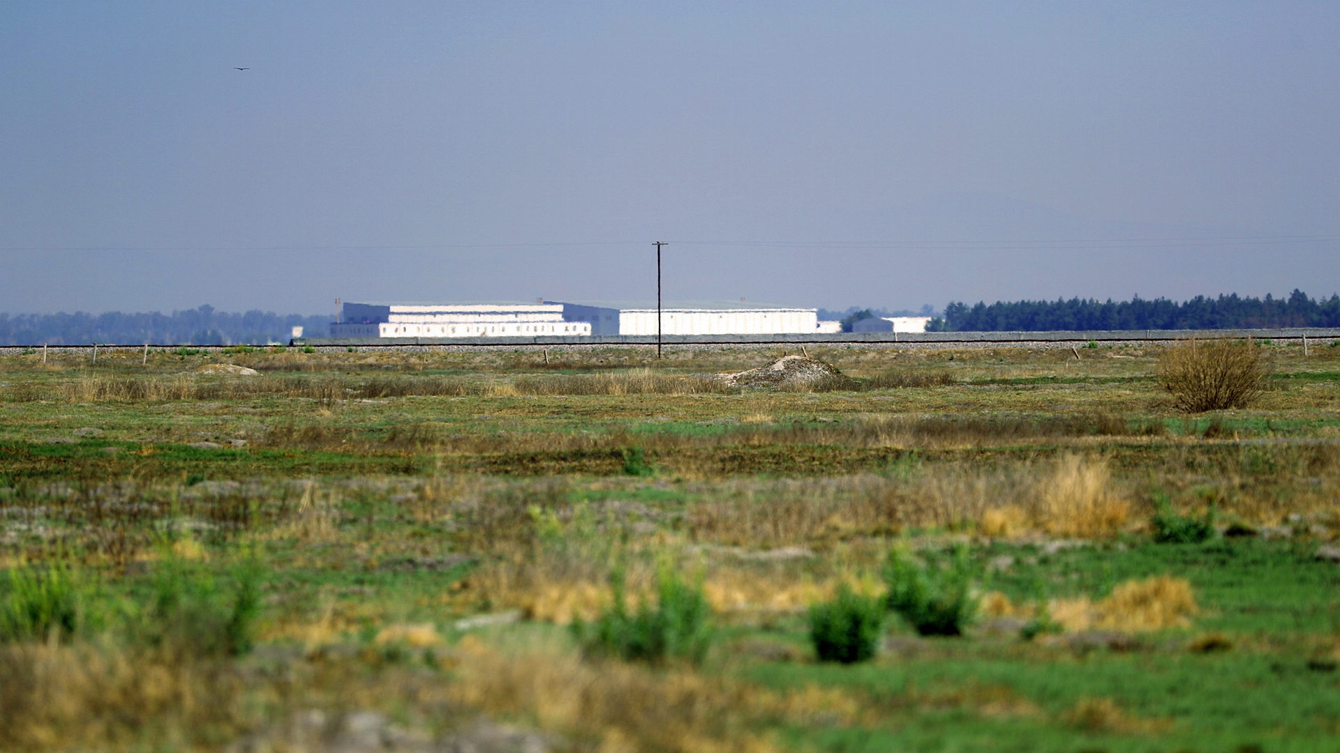 Semarnat pide más tiempo para dictamen de impacto ambiental en Santa Lucía