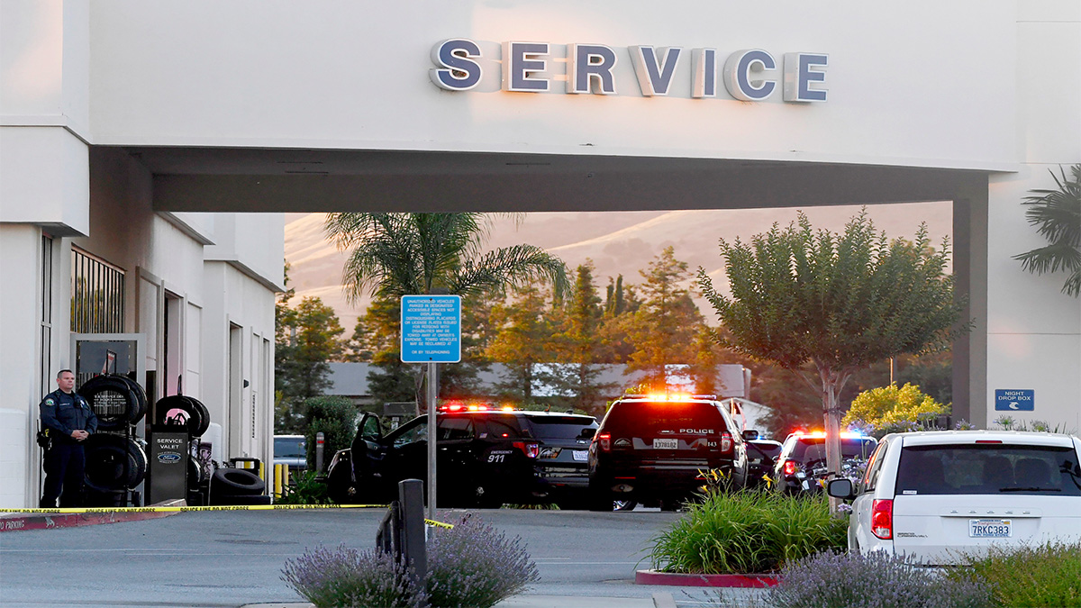 Tiroteo en concesionaria de Ford en California deja tres muertos