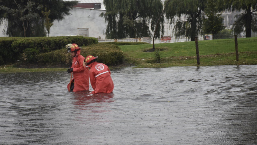 Lluvias dejan severos encharcamientos en Valle de Toluca