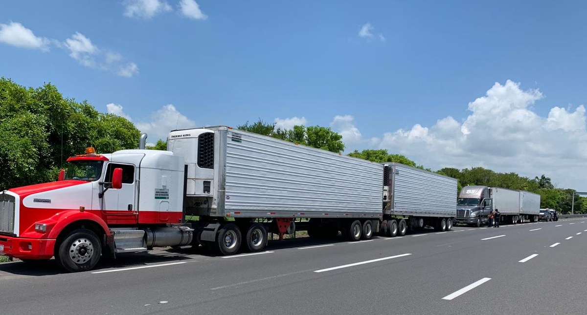 Presentarán denuncia tras rescate de 785 migrantes en Veracruz
