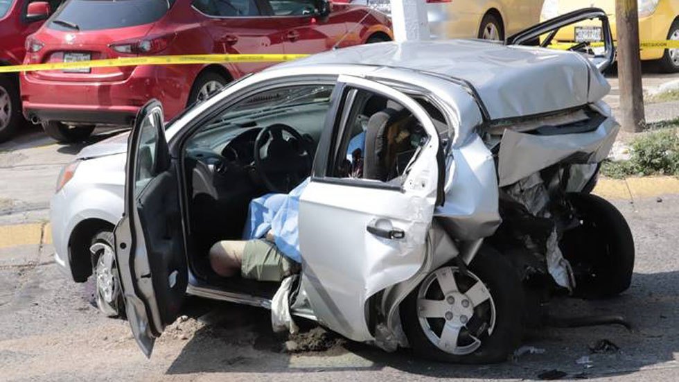 Joao Maleck pasa la noche en el reclusorio de Puente Grande - victimas-del-choque-de-joao-maleck