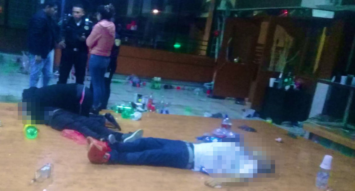 Asesinan a dos jóvenes en pista de baile de bar de Coapa