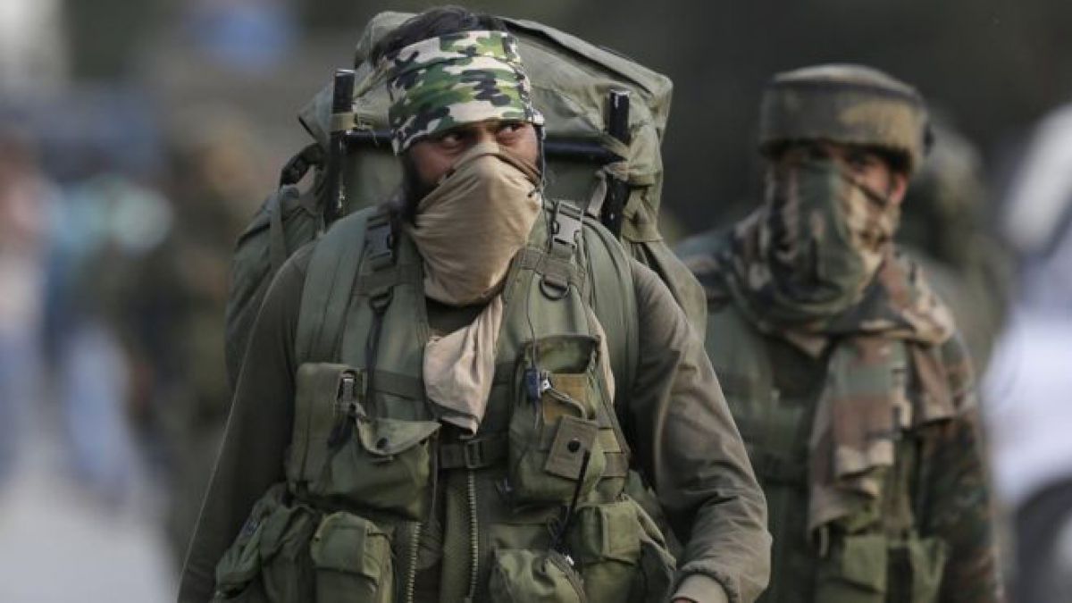 Ataques en Pakistán dejan al menos 10 soldados muertos