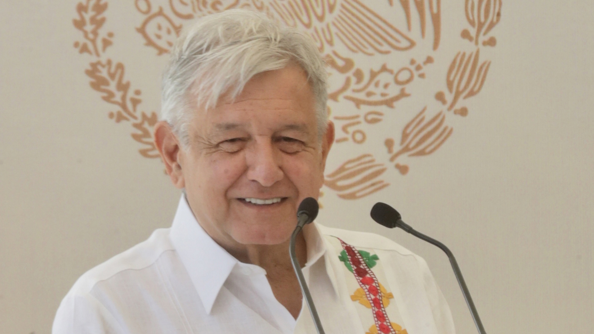 Rechaza AMLO exista desabasto de medicamentos por austeridad