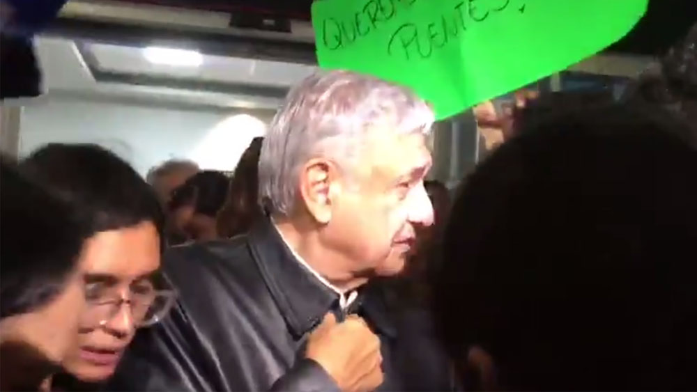 Reciben con exigencias a López Obrador en Nayarit