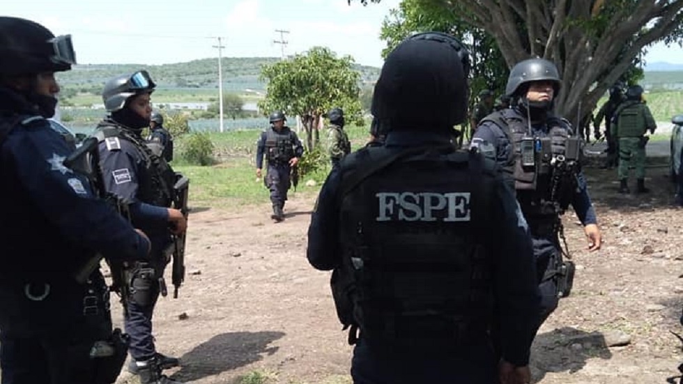 Ataque contra Guardia Nacional y Mando Único deja un herido en Pénjamo - autoridades-en-sitio-de-enfrentamiento